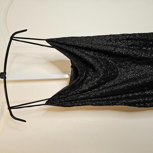 Elegant Black Sequined Slip Dress - Picture 4 of 6